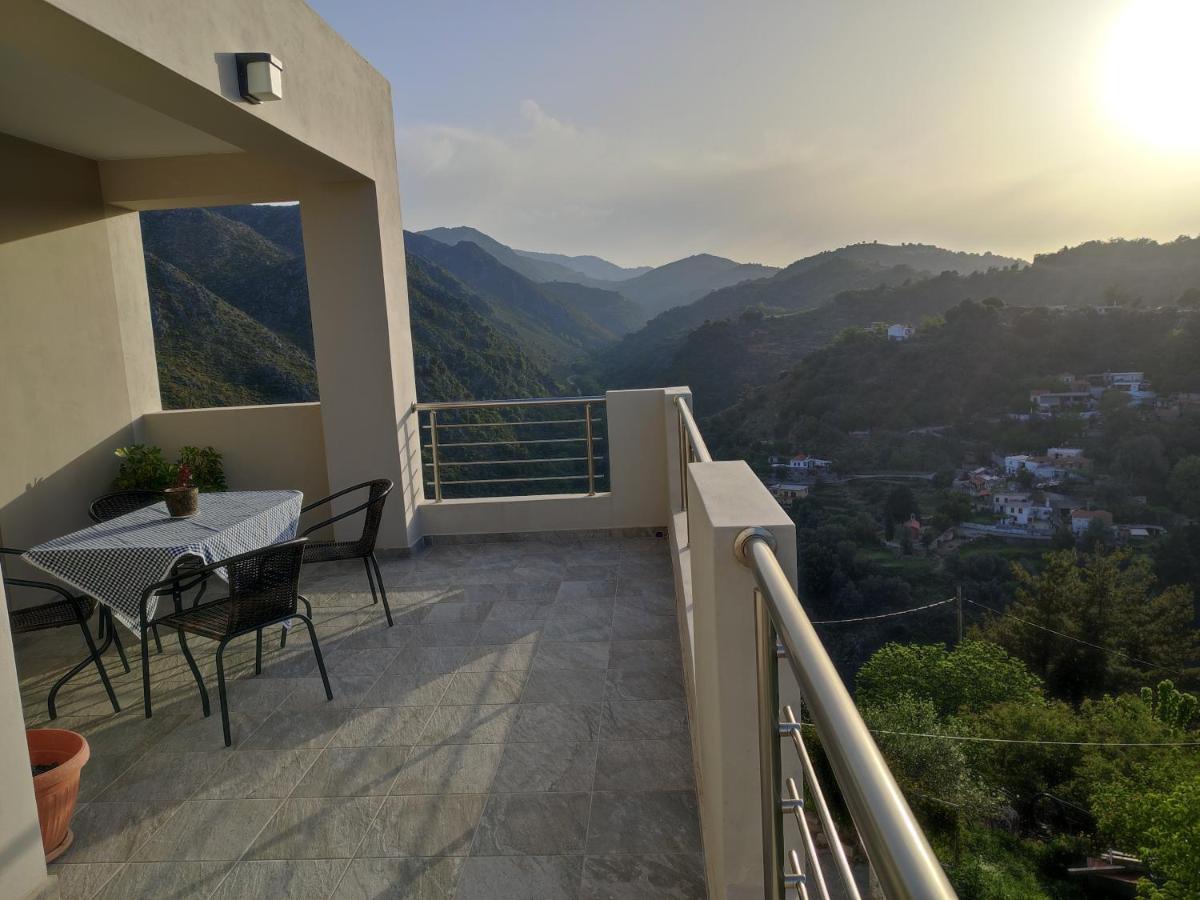 Villa Lakki'S Ori Lákkoi Екстериор снимка